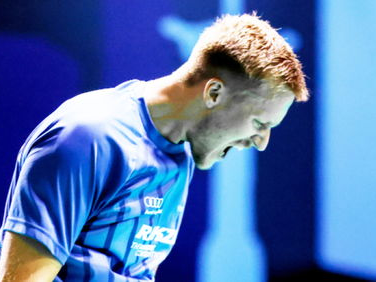 Niko梦碎：揭秘电竞选手的辉煌与低谷