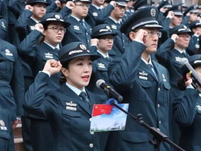 军队文职：新时代军人职业发展的新篇章