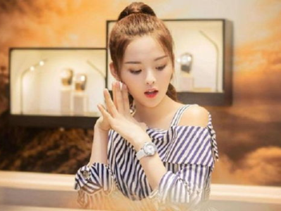 杨超越厕所奇遇：揭秘明星日常生活中的小确幸